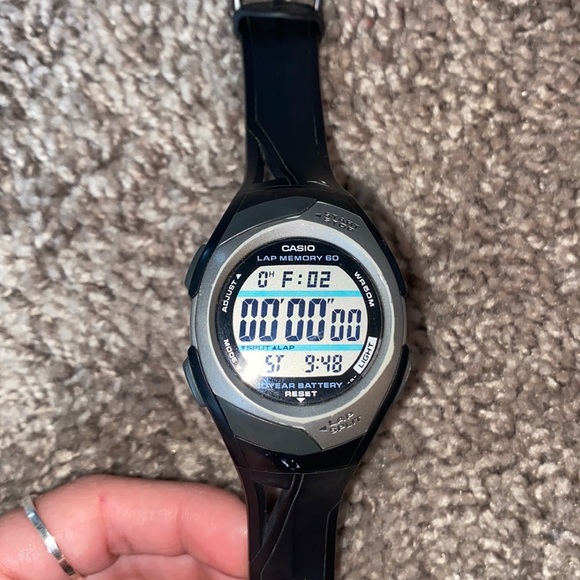 CASIO Mens Watch - Picture 2 of 5